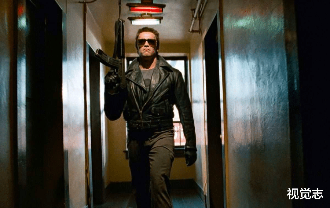 詹姆斯·卡梅隆|《阿凡达2》票价高的原因，找到了