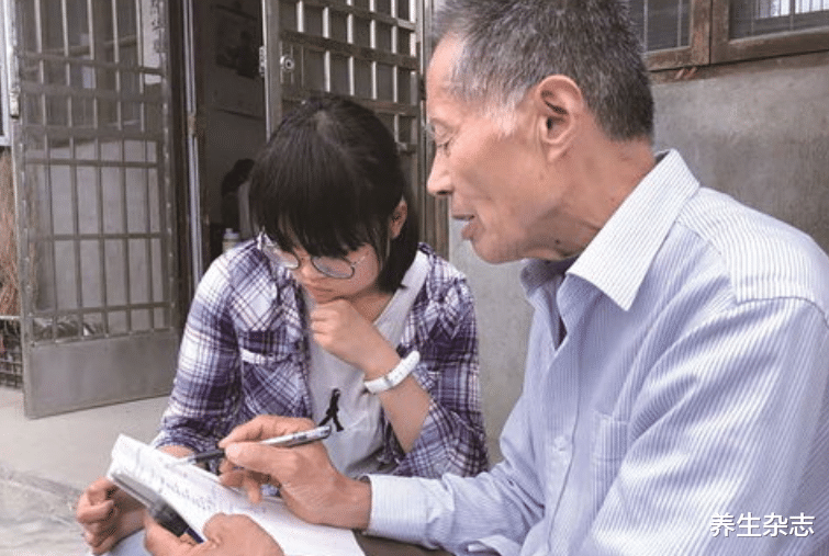 甲状腺|多家医院明令禁止,吃一次堪比10个塑料袋,是在“自毁”甲状腺,趁早扔