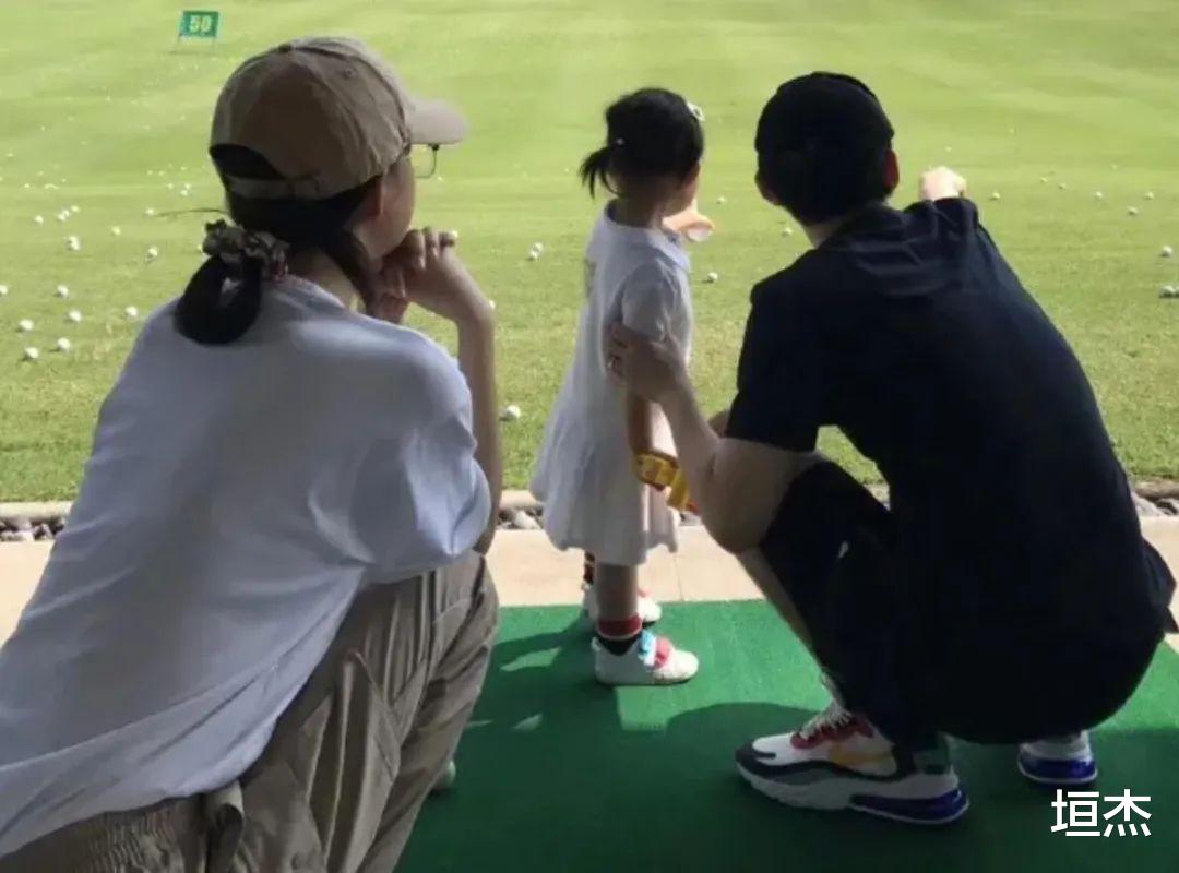 孙怡|董子健孙怡离完婚也才28岁,大家都有光明的未来