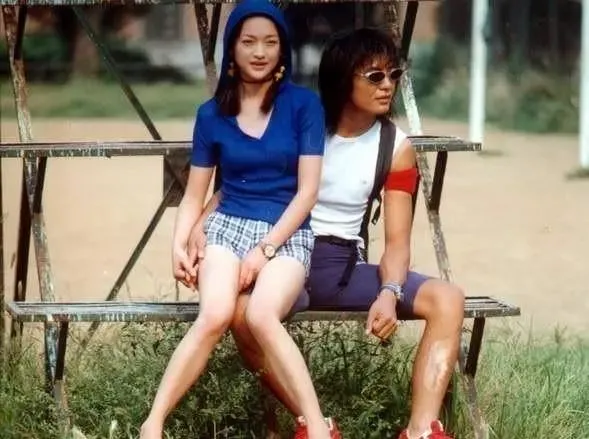 周迅|周迅又被爆出新男友,接受采访毫不避讳!