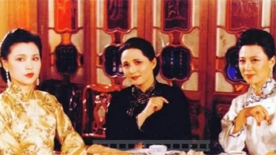 袁立|同样是演宋庆龄，把许晴、袁立和李羚放在一起看，差别就出来了