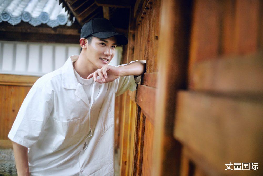 电视剧|自立自强闯出一片天!盘点8位「不签经纪公司也大火」电视剧演员