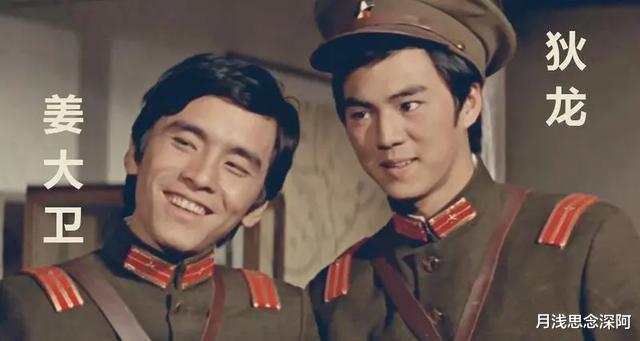 成龙|给“过去40年香港巨星”排名:成龙,周星驰并列,古天乐排不上号