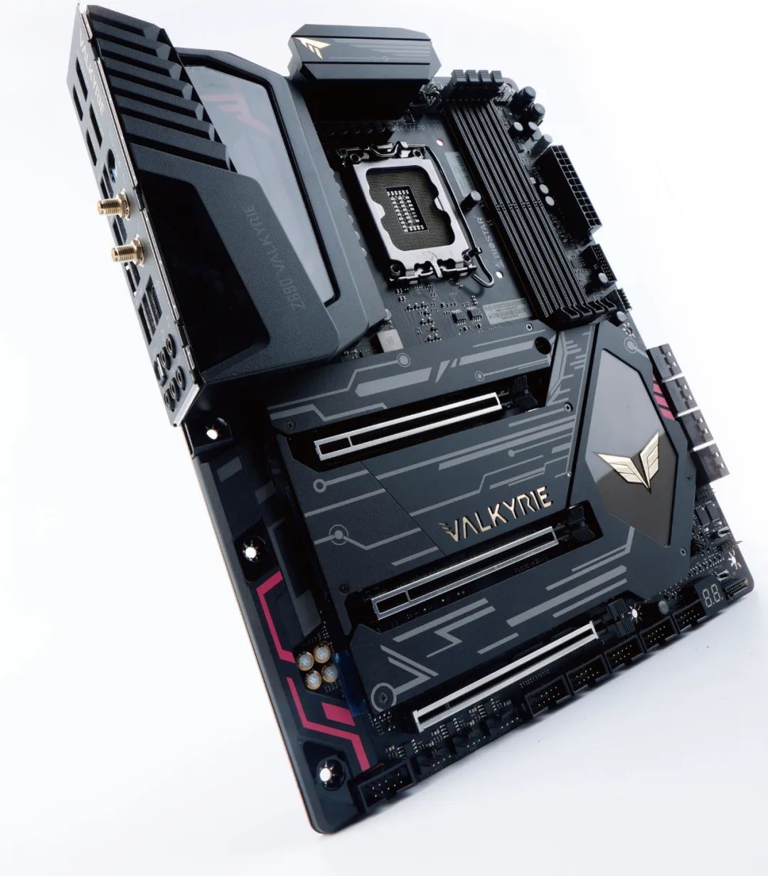 centos|主动散热设计，功力不减当年！映泰VALKYRIE女武神Z690主板测试