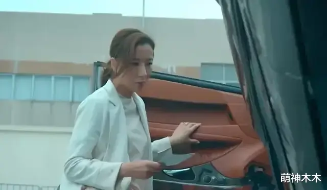 小三|港剧果真敢拍！豪门戏让小三和私生女惨死，角色影射洗米华情妇