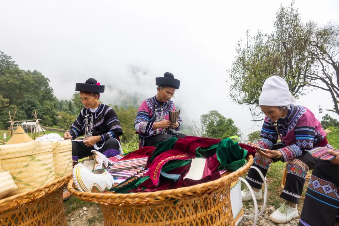 梯田|到红河苏红寨,体验宜居的半山康养生活!