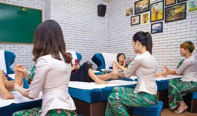 腰肌劳损|打着“养生”的旗号，实则却“别有洞天”？究竟是采耳还是采花？