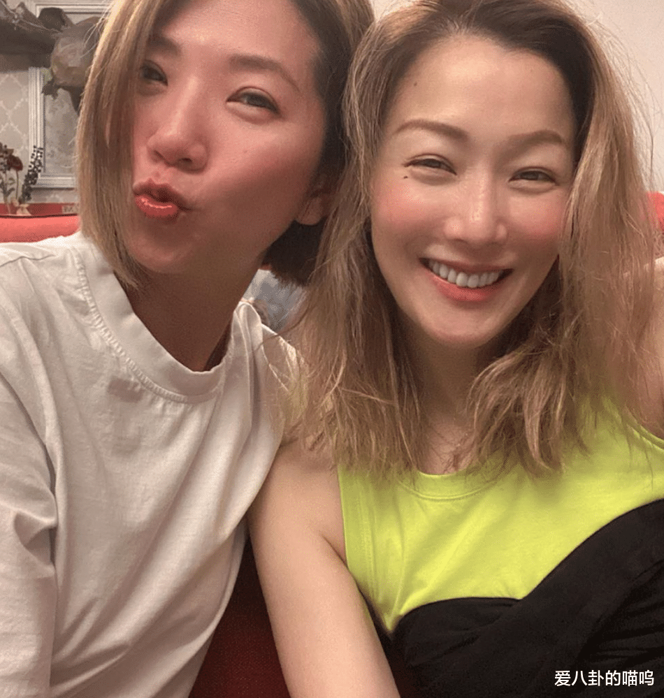 郑秀文|郑秀文，面对丈夫的偷吃，她选择原谅，成年人的婚姻不应该在床上