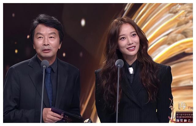 金鹰奖女星大PK：殷桃性感，佟丽娅干瘪，马丽胖出双下巴