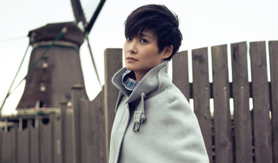 李宇春|身家过亿却从未谈过恋爱，37岁的她活得有多清醒？