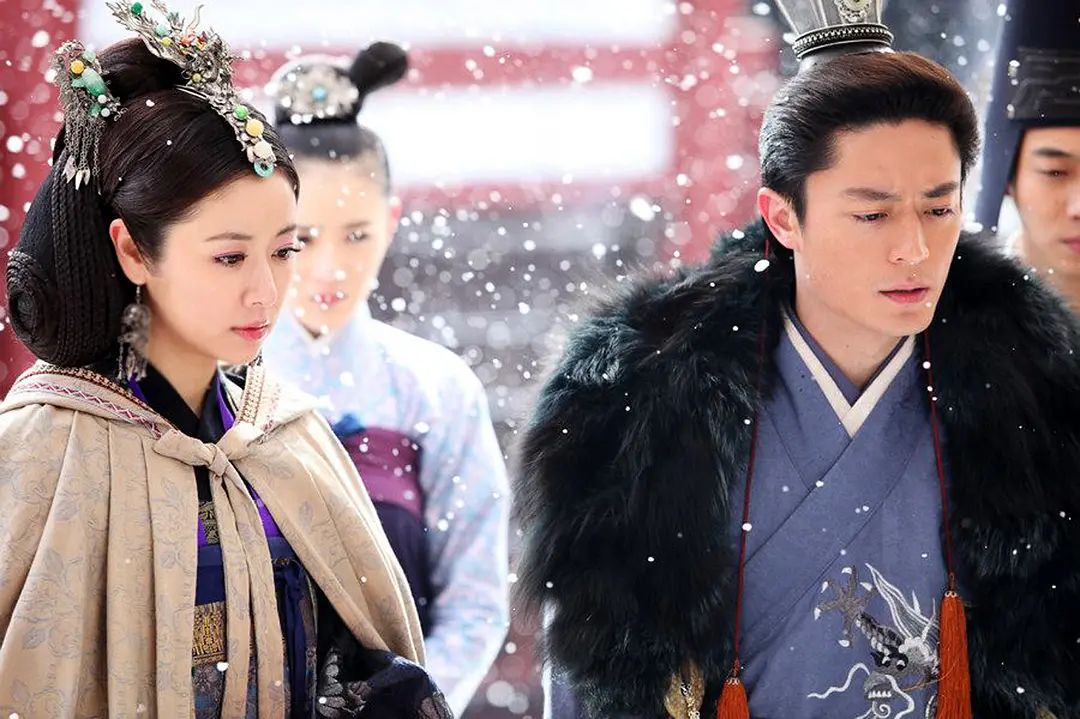 林心如|官宣打脸半个娱乐圈！黑料缠身，人品堪忧的她要翻红了？