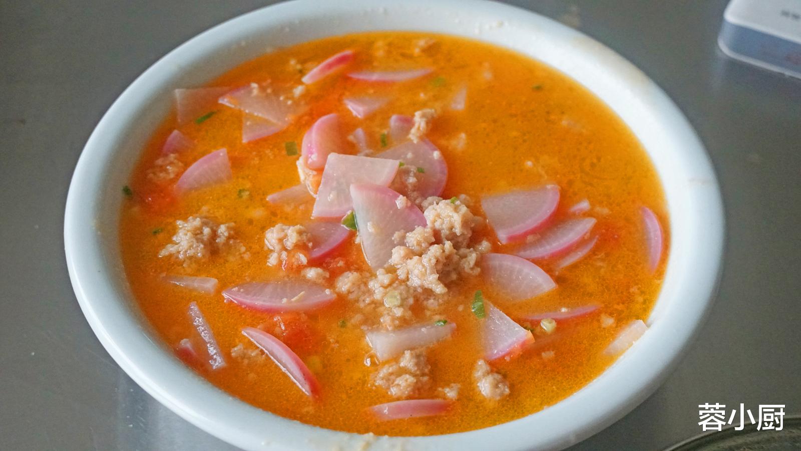 天热怕晒黑?建议“常食3菜,多喝2茶”,防晒黑,水润白皙过夏天