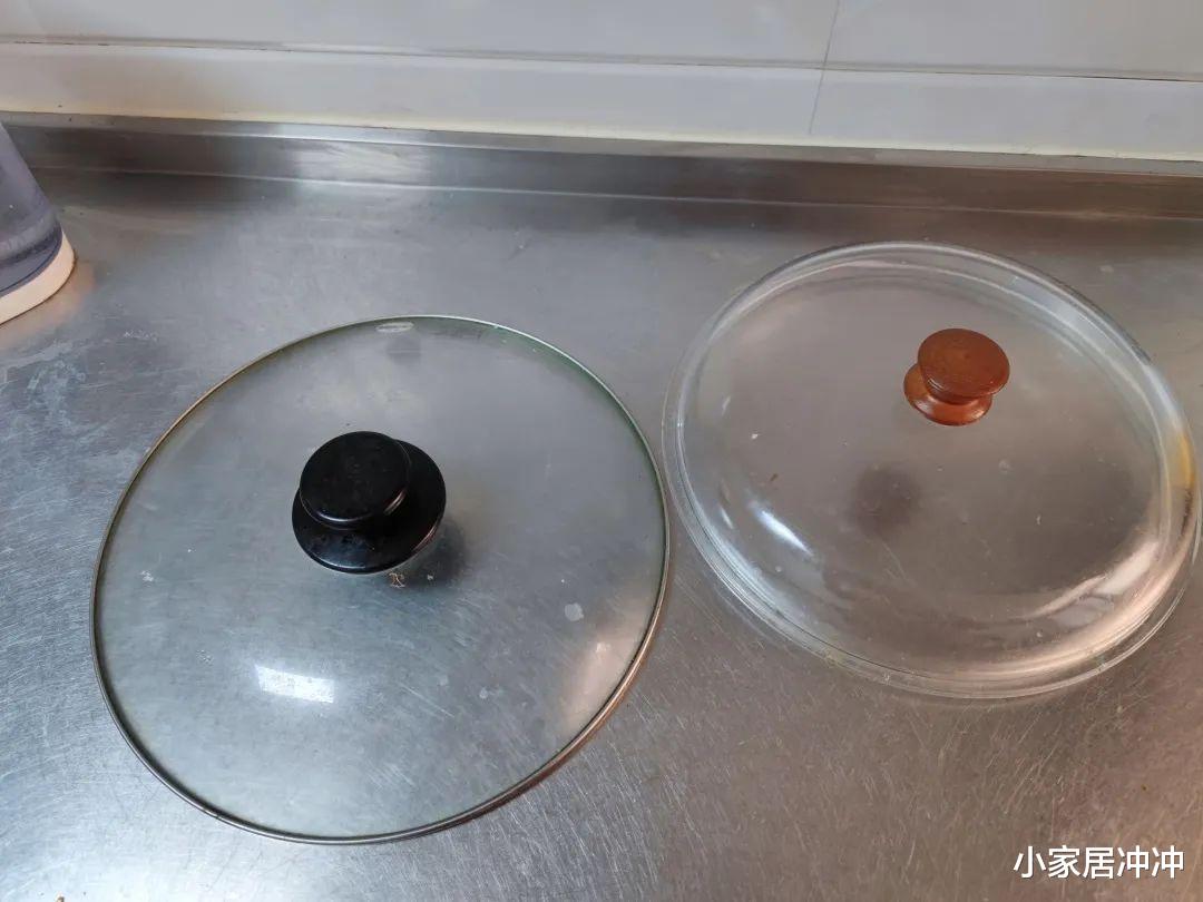 使用油烟机要不要关上门窗?难过厨房烟雾缭绕