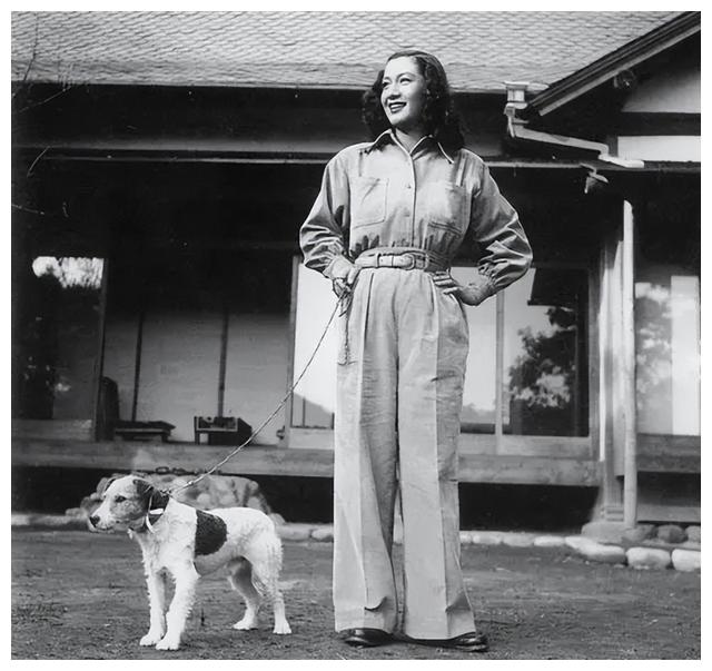 原节子|“昭和女神”原节子：被天皇献给麦克阿瑟，终生未婚，活了95岁