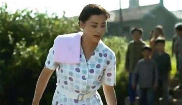 安杰|父母爱情:花钱大手大脚的安杰,为何在婚姻中活出了最幸福的样子