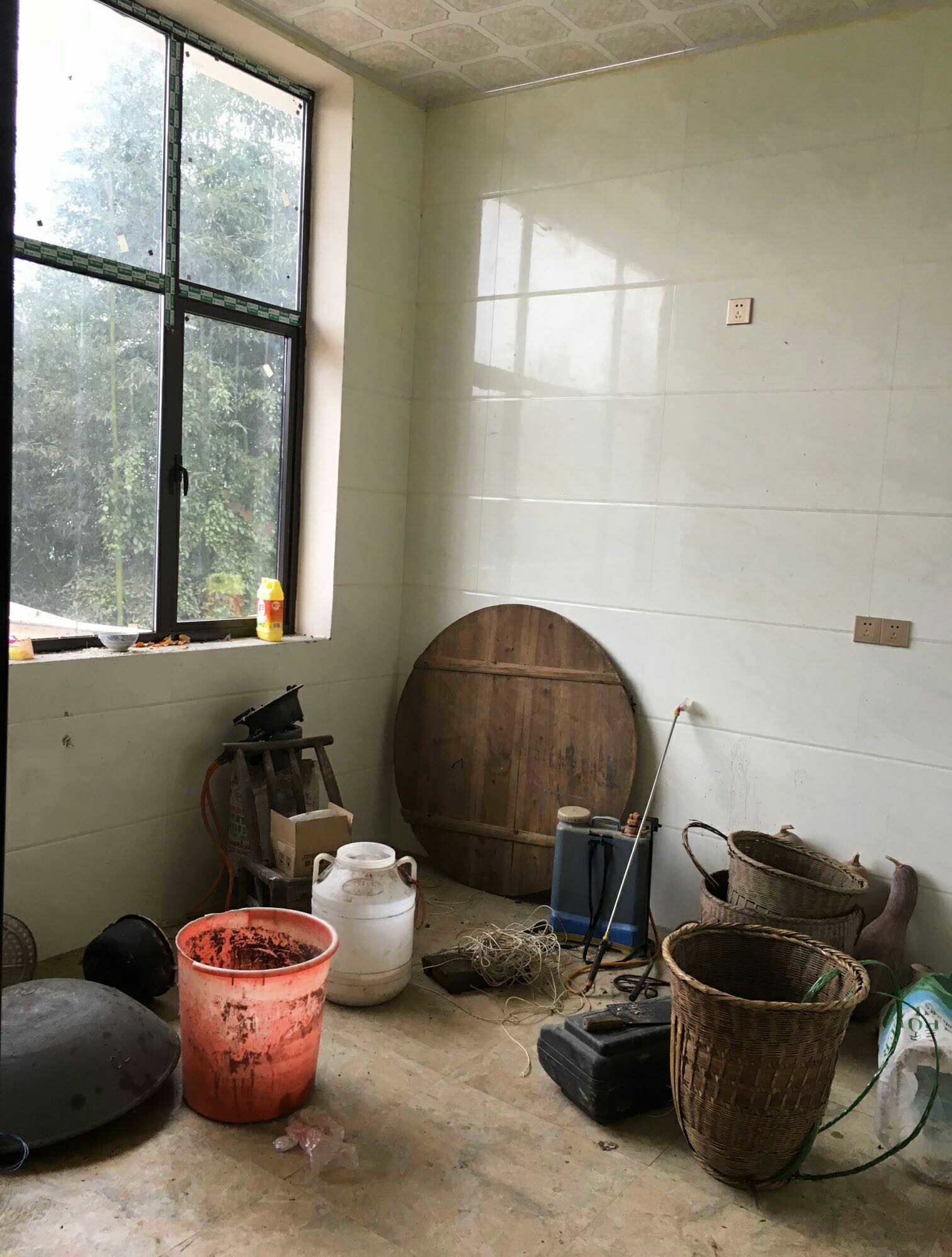 晒晒爷爷的农村小别墅,高端大气,就是厨房太怪异,被全村人嘲笑