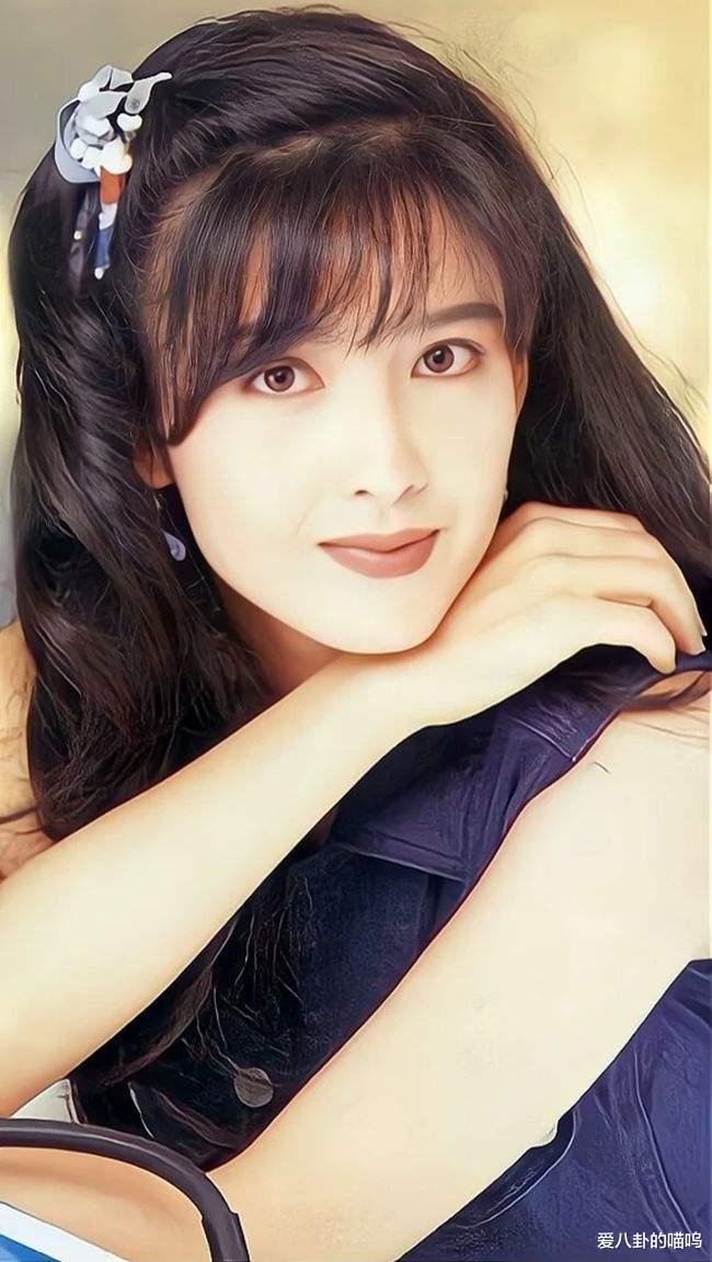 周慧敏|倪震都出去偷吃了，周慧敏还答应他的求婚，女神为何如此委曲求全