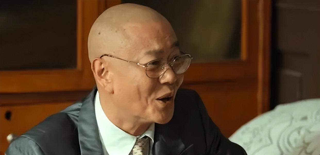 冯遇|细看《风吹半夏》发现,冯遇那么窝囊,为何大家都愿意带着他赚钱