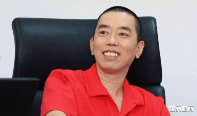 芭堤雅|巨人大厦终卖出，当年史玉柱买下每平才125元，最后因卖楼花破产