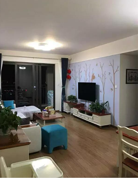 老公硬要在卫生间装两个门,我们大吵一架,完工后发现他真机智!