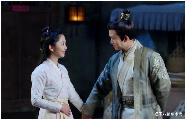 锦衣之下|《暮白首》与《锦衣之下》相比，你更喜欢任嘉伦哪一个角色？