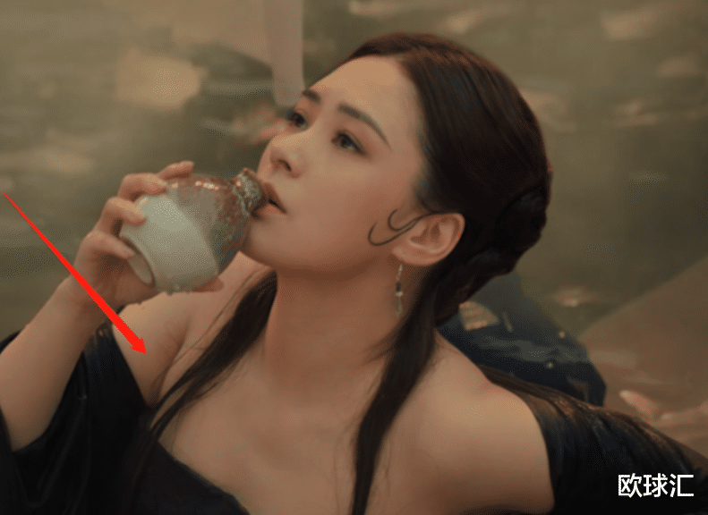 李玉湖|田曦薇饰演李玉湖定妆照引热议，网友：珠玉在前，真不是美就行了