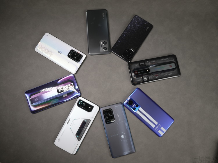 游戏手机|这款看似“出挑”的游戏手机，却令人感到有些纠结