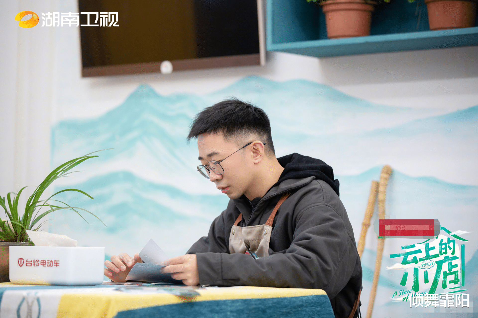 杨迪|被谢娜提携“混”成综艺香饽饽，《云上的小店》藏着杨迪逆袭真相