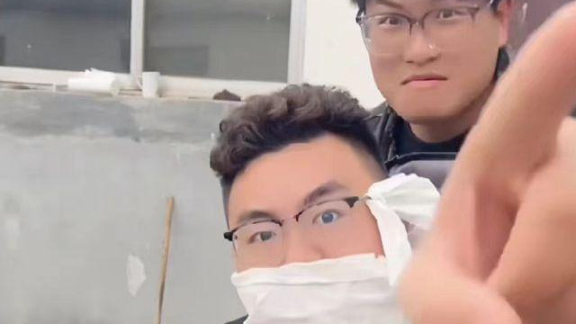 许敏|日久见真情！许敏闺蜜小七晒自拍近照，自称会永远地祝福许妈