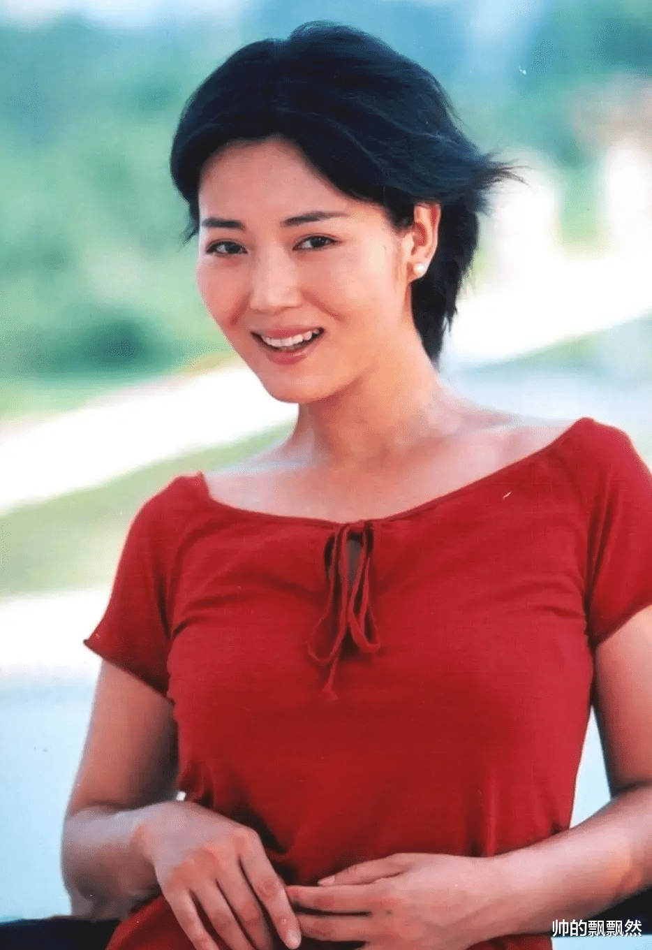 王茜华|著名演员王茜华:这辈子最正确决定,就是45岁高龄为小丈夫生儿子