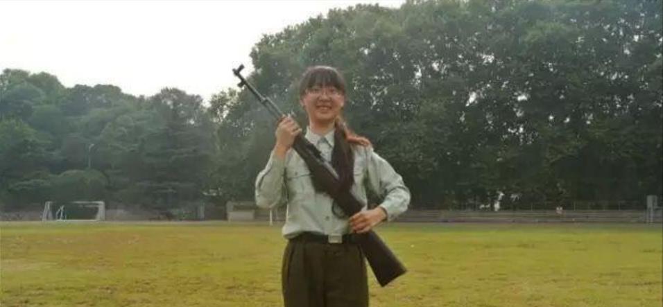 研究100种动物“性生活”后,牛津女博士发现人类相爱的秘密