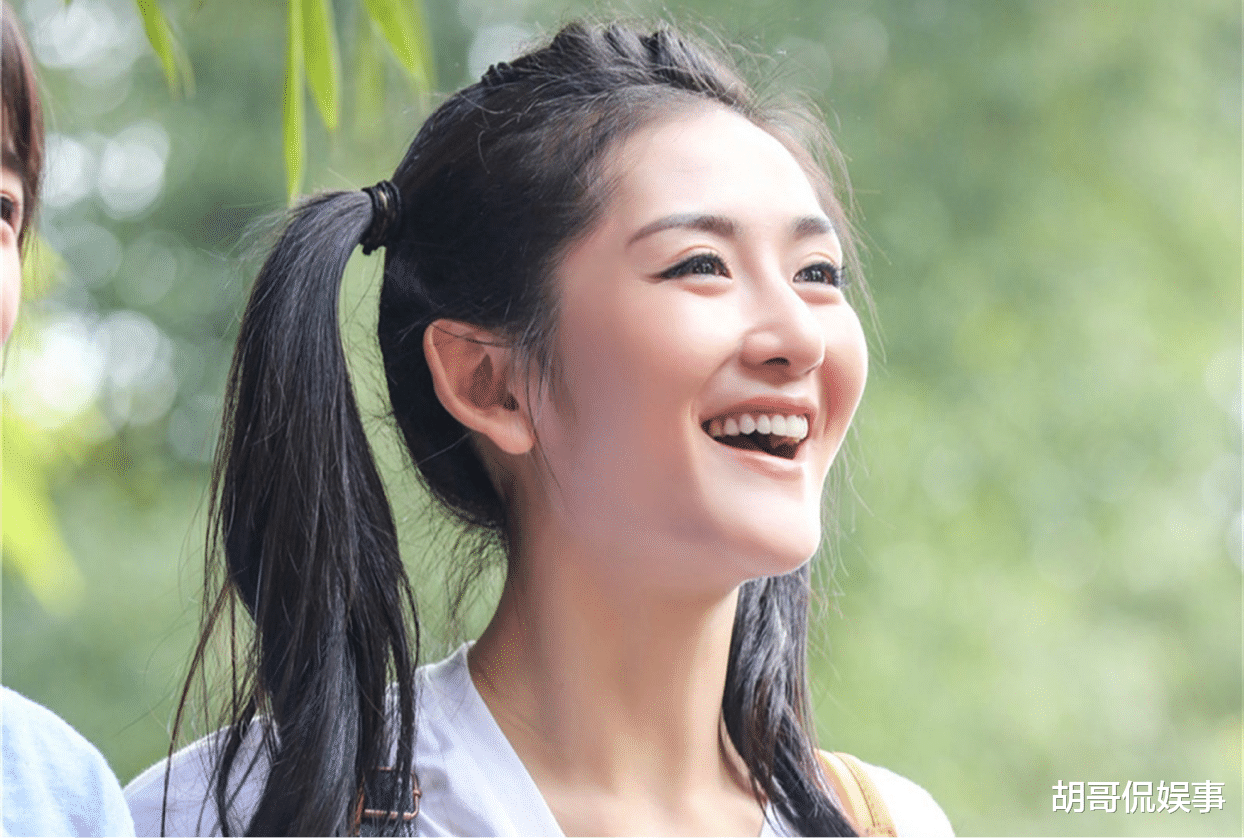 谢娜|她是著名女主持人,在综艺里是搞笑担当,谢娜真的很优秀