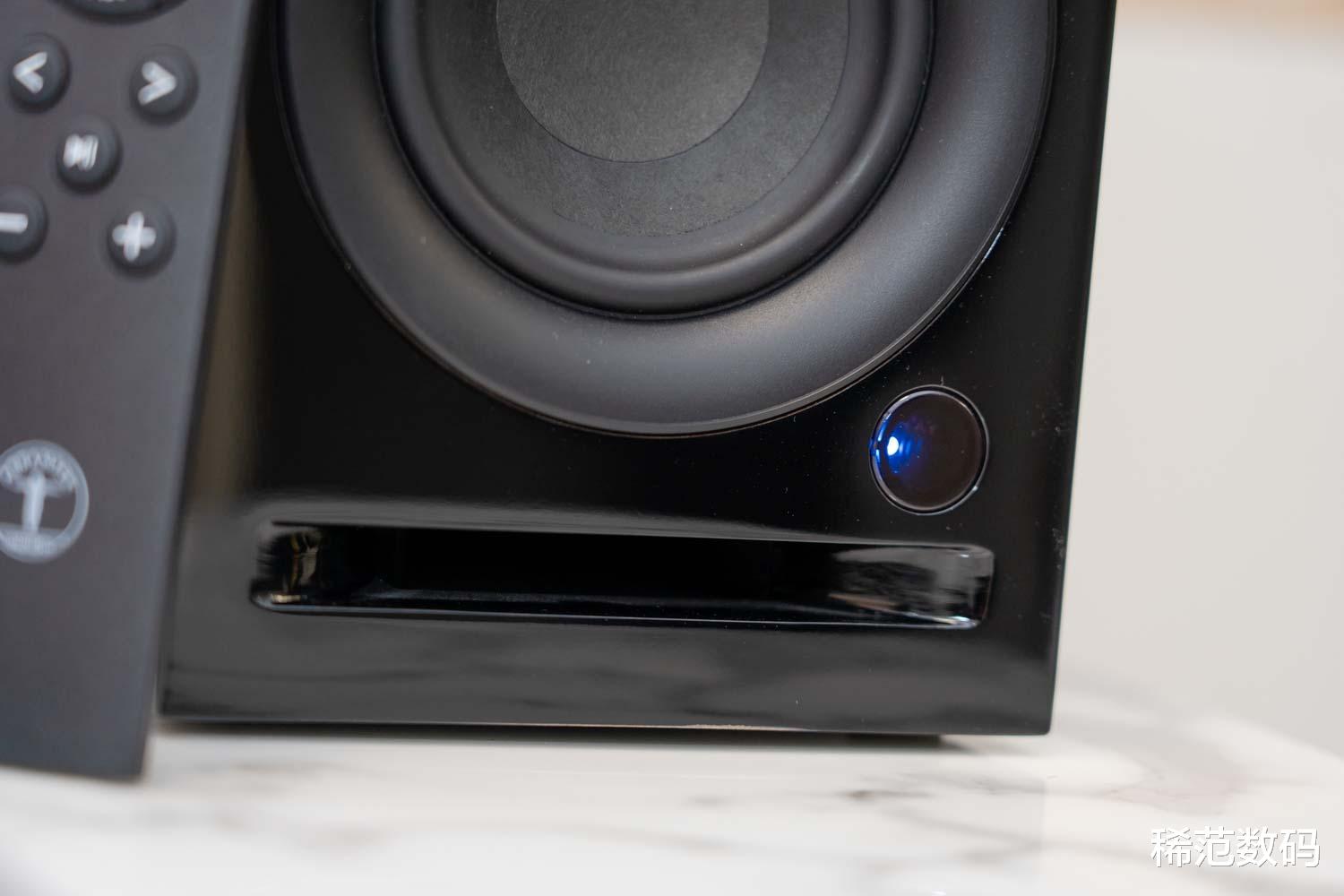 音箱|小音箱也有出色好声音，艾特铭客X30桌面美搭HiFi 2.0音箱体验