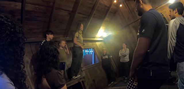 白族|地球上重力失常的地方，水往天上流，车往山顶溜