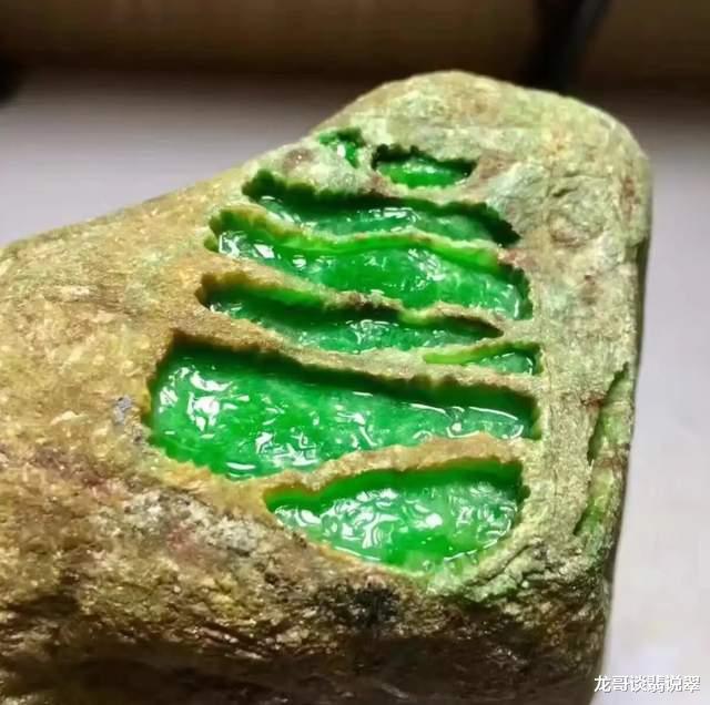 翡翠|健康玩翡翠：料子多了，没地方回血怎么办？