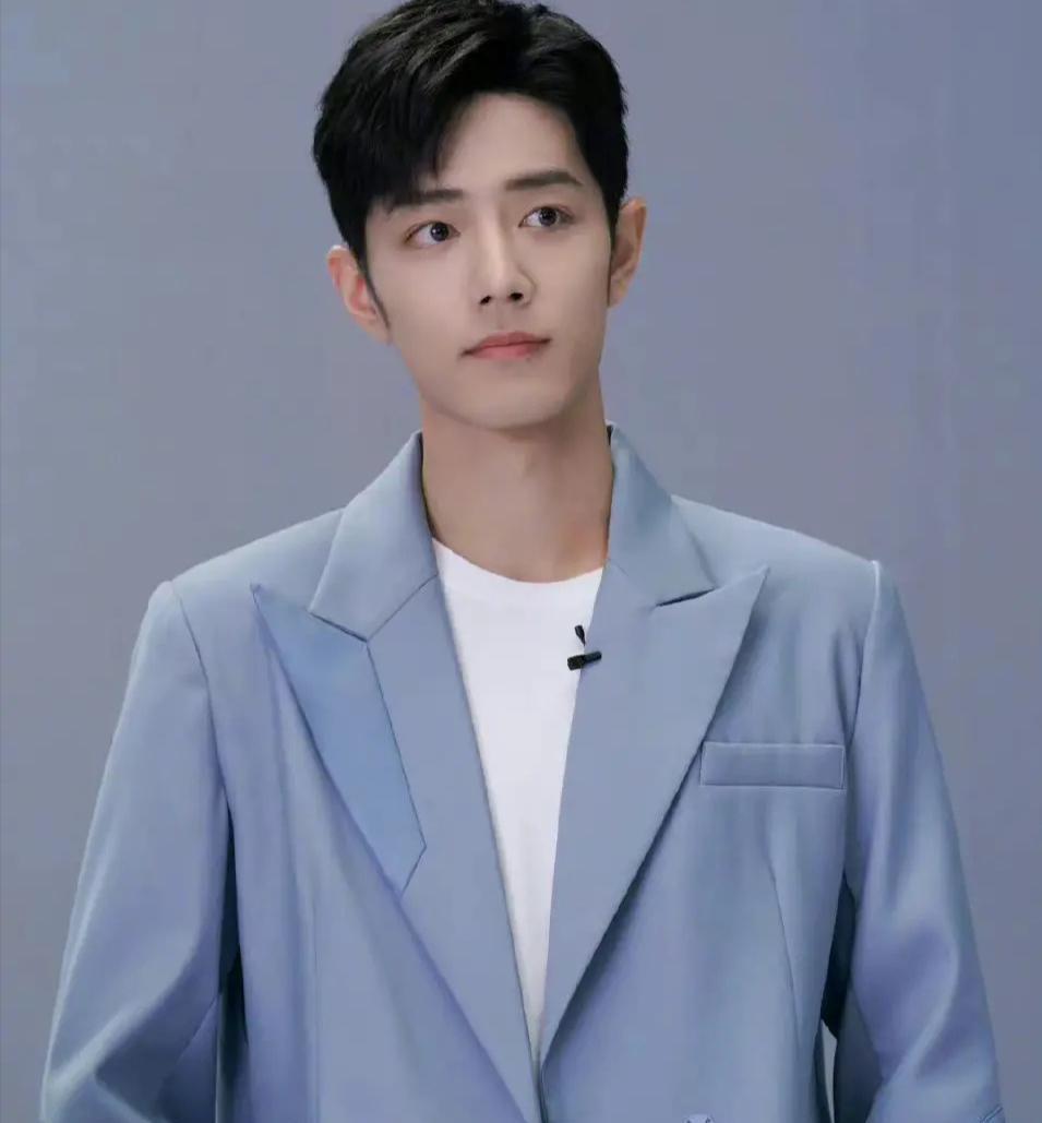 肖战|《骄阳伴我》官宣肖战白百何朱珠领衔主演，顶配中生班底不过如此