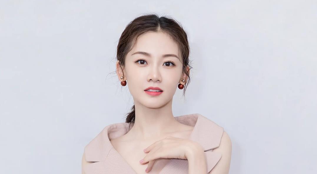 苗苗|苗苗直播倾诉带娃累,郑恺称你出去工作我带娃,网友:好心疼