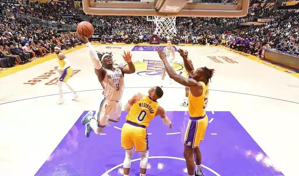 交易|交易前兆？威少一舉動(dòng)暗示離隊(duì)在即？湖人大交易或是要來(lái)了