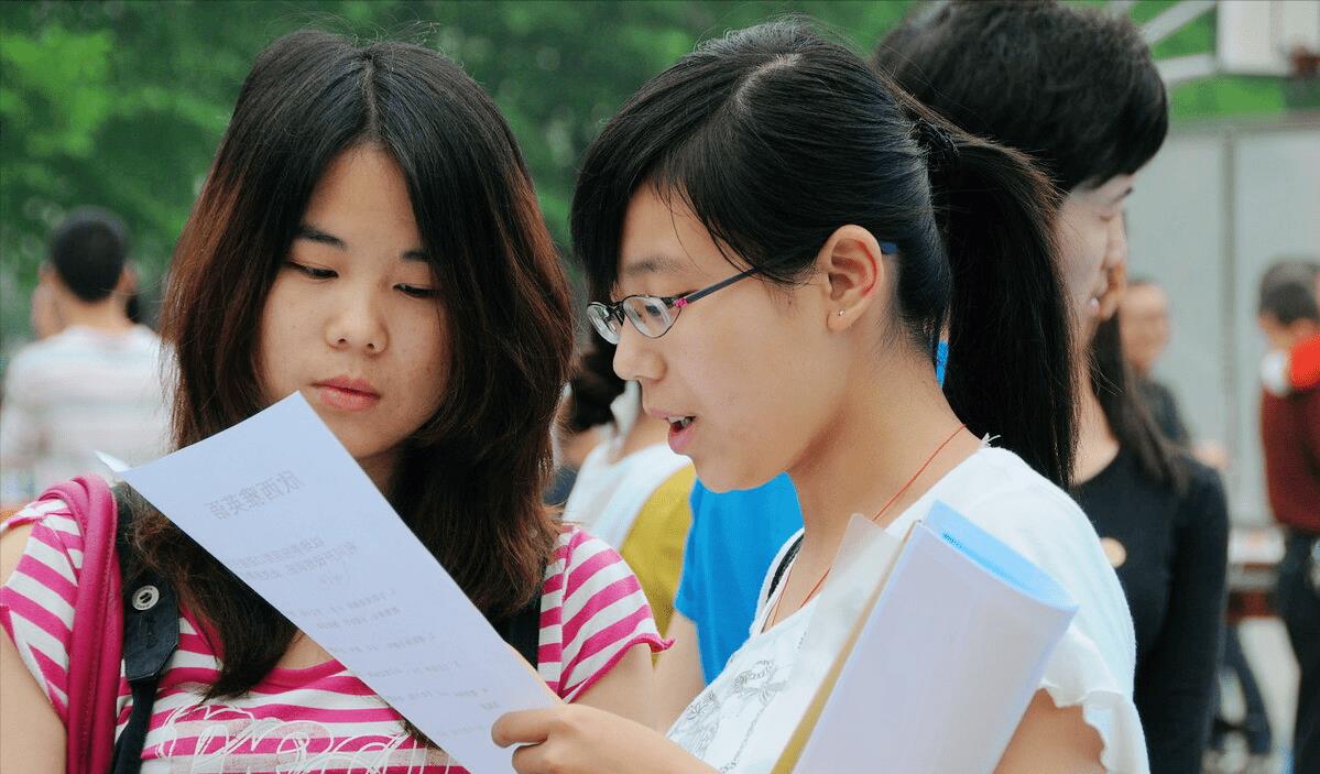 国企|国企到校宣讲招聘,承诺干满3年年薪达15万,结果却无人理睬