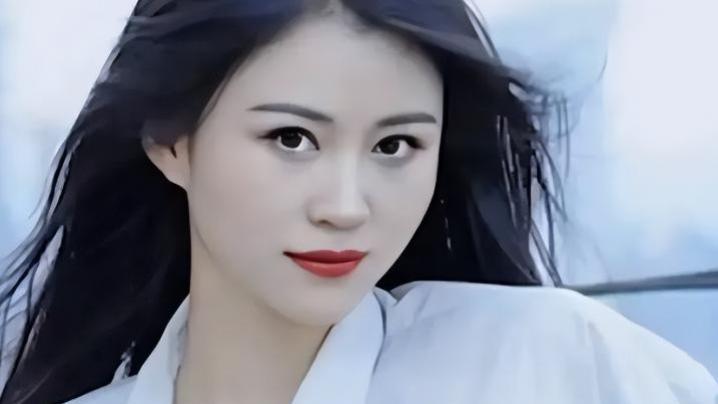 陈萌|陈萌自曝在朱家很卑微，时刻迁就大衣哥父子脾气，暗示其适可而止