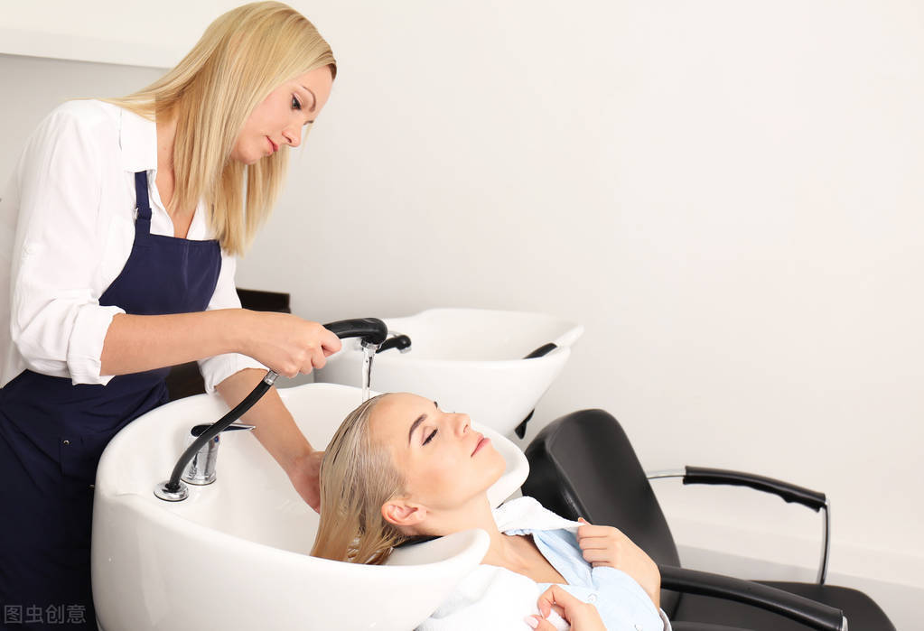 裂变 洗发水“免费赠送”，不但没有亏钱，而且还净赚了170W