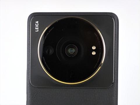 华为云|小米12S Ultra相机测试结果甚至领先于华硕 ROG Phone 6 Pro