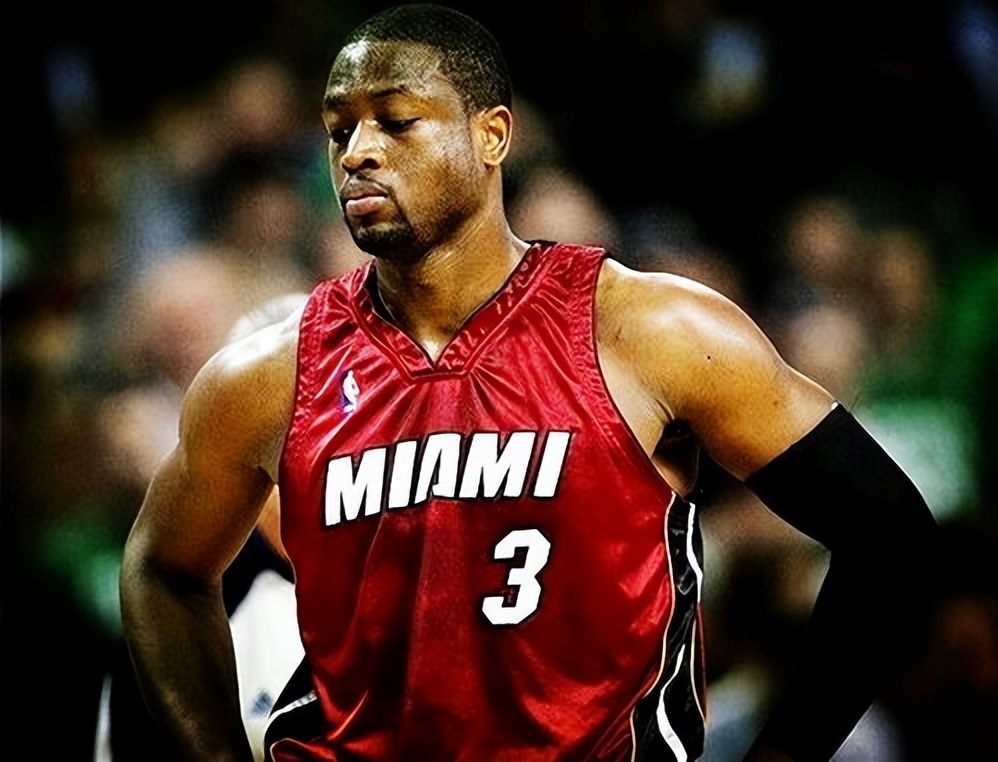|NBA退役最风光的五人有谁？乔丹功成名就，科比空前绝后！