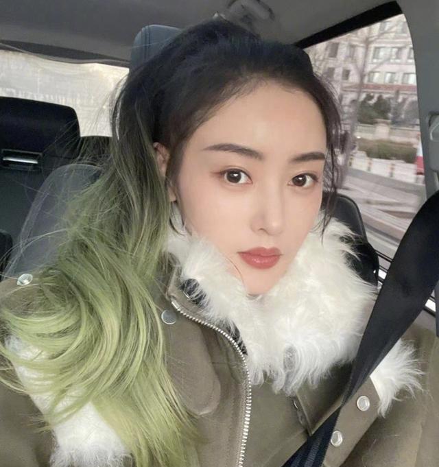 张天爱|从人缘爆棚到连上3个热搜,张天爱或成《乘风破浪》最大“黑马”