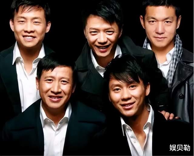 张国强|张译张国强成名经历一样,为何一个拿奖拿到手软,一个成无冕之王