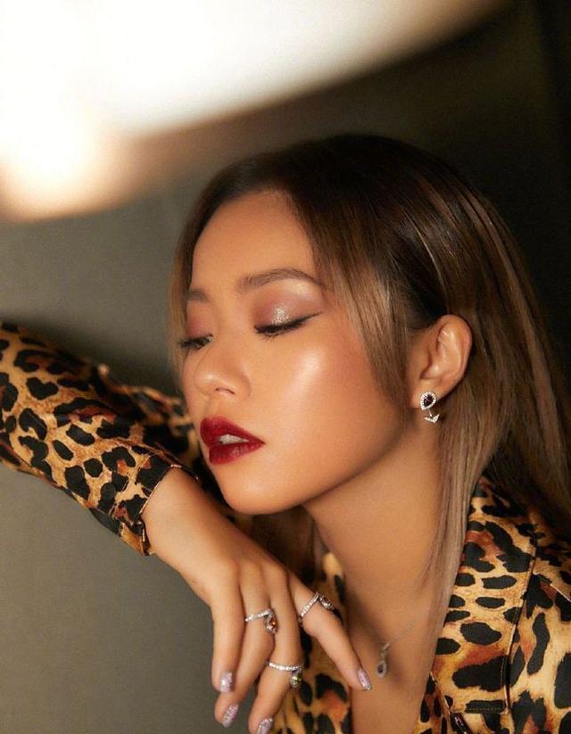 减肥方法 谁说“红唇妆”太艳俗?只要找准适合自己的风格,就能个性又美艳