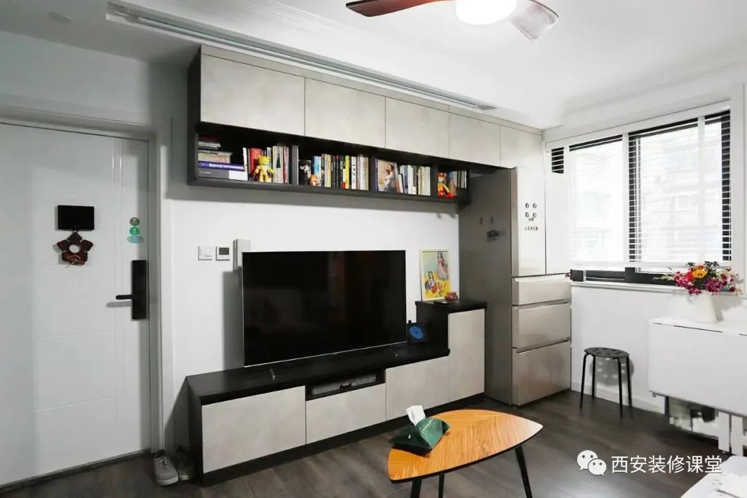 冰箱放电视墙，有什么好的方案？