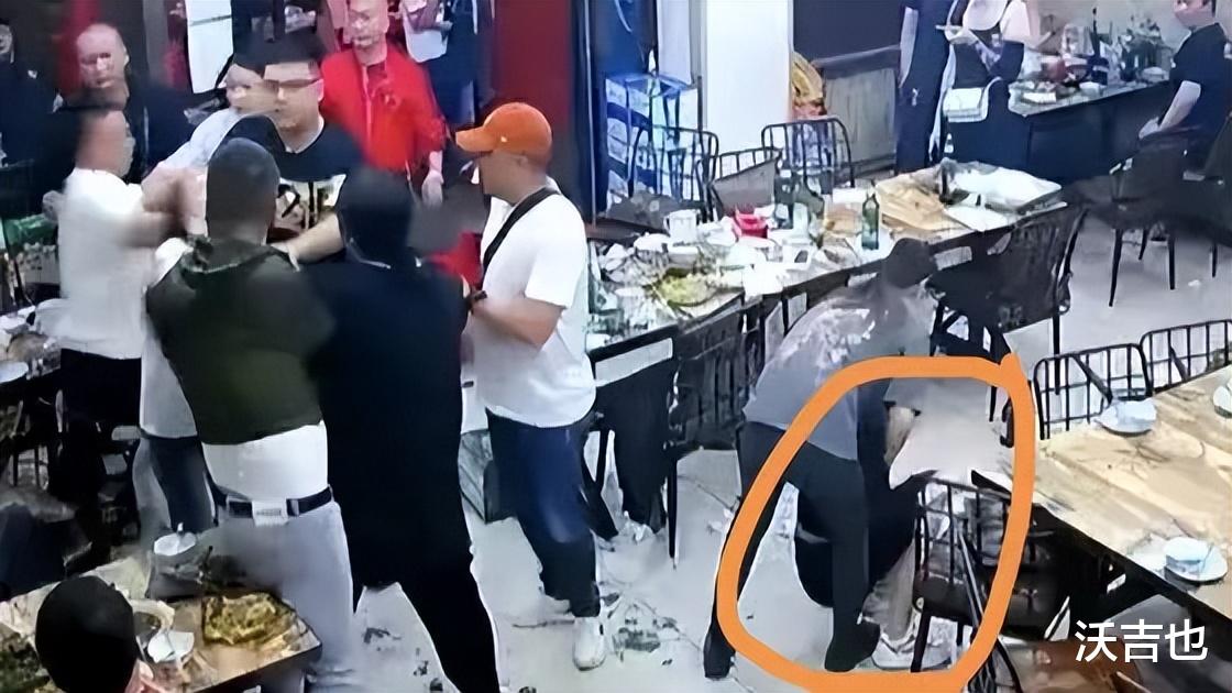 张雨绮|张雨绮怒批围观男人无能，她懂老实人的无奈？谁还记得龙哥反S案