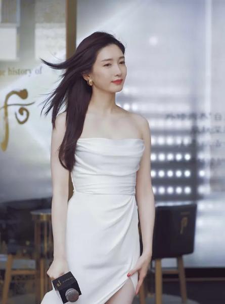 人物设定|演戏就成面瘫,沉迷少女人设无法自拔,这8位演员个个一言难尽