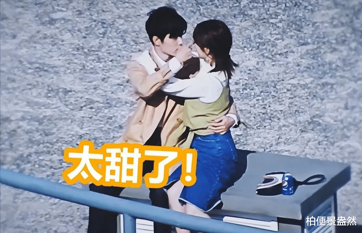 肖战|肖战拍拥抱戏份,双标李沁和杨紫,拍吻戏时对杨紫做出小动作